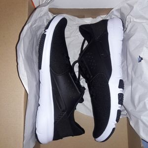 Men's Nike flex control wide 4E